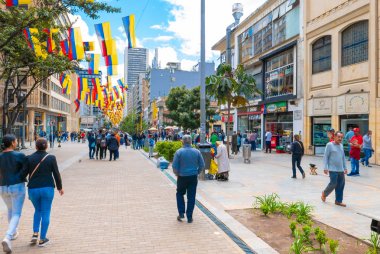 Yedinci caddede Bogota şehir yaya alanı