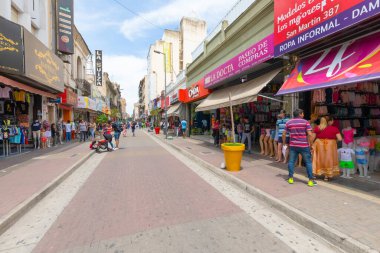 Arjantin Cordoba 27 Ocak San Martin adındaki bu yaya sokağı alışveriş için en popüler caddelerden biridir. Çekim 27 Ocak 2020