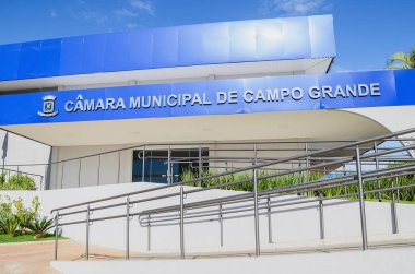 Campo Grande, Brezilya - Junho 25, 2018: Yeni mavi Camara belediye de Campo Grande ön cephe. Şehrin yasama organı.