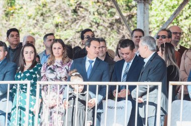 Campo Grande, Brezilya - 26 Ağustos 2018: Civic Parade (desfile civico) 13 de Maio Street. Belediye Başkanı Marquinhos Trad Ms 119 yıl, şehir Campo Grande - şenlikte.