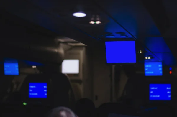 Televisión de un avión durante el vuelo — Foto de Stock