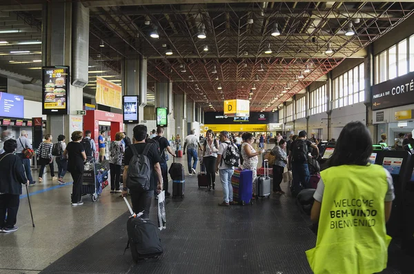 À l'intérieur de l'aéroport GRU, Guarulhos — Photo