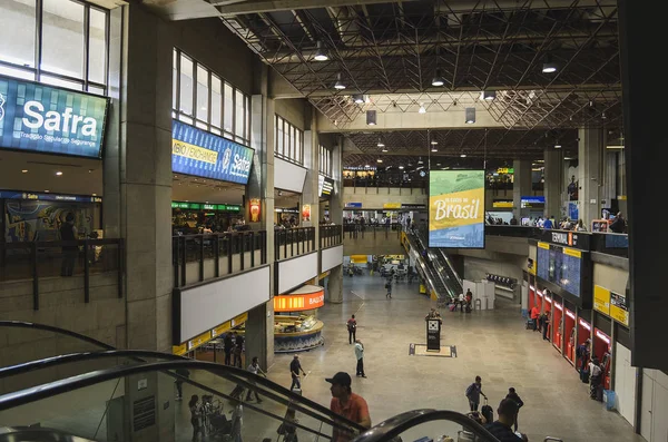 Aeroporto de GRU, Terminal 2, Guarulhos — Fotografia de Stock