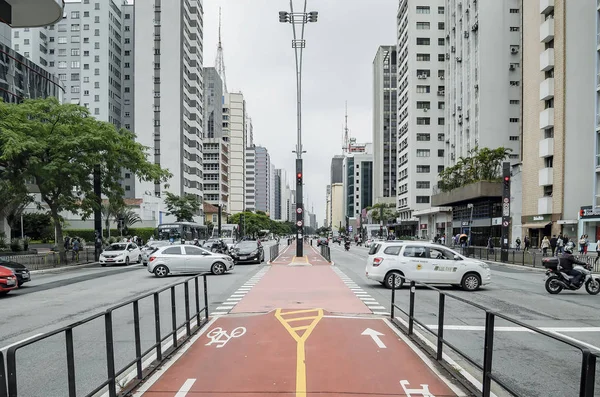 Fietspad van de Paulista Avenue — Stockfoto