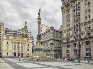 Tarihi şehir merkezindeki meydan, Sao Paulo