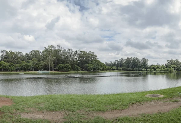 Parque Lago de Ibirapuera — Foto de Stock