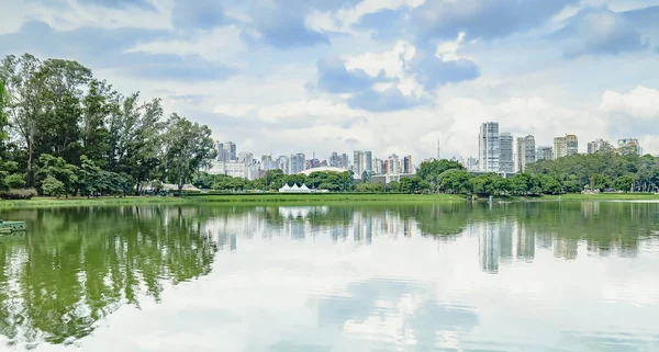 Ibirapuera parkın panoramik manzarası, Sao Paulo Sp Brezilya