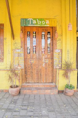 Taboa Bar ön kapı, palamut MS