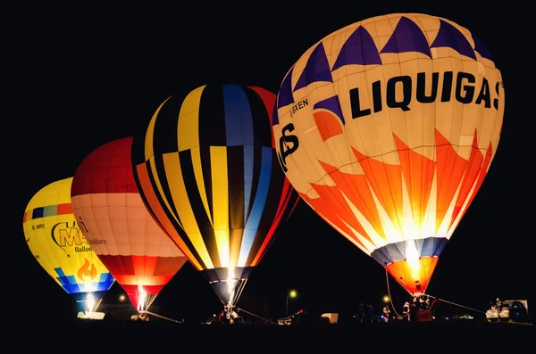 Mondovi Itália Janeiro 2019 Show Noturno Balões Quente Durante Festival — Fotografia de Stock