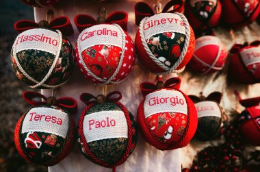 el işi Noel topu onlara bilinen İtalyan adları ile