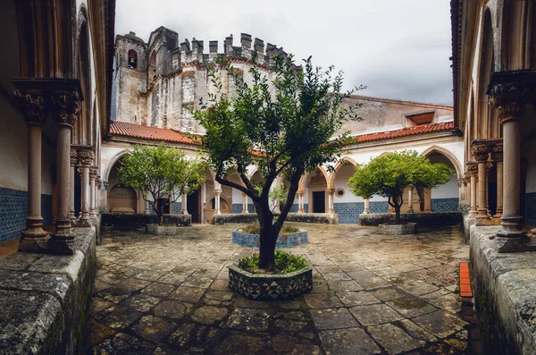 Le couvent du Christ, ancienne forteresse templière et monastère — Photo