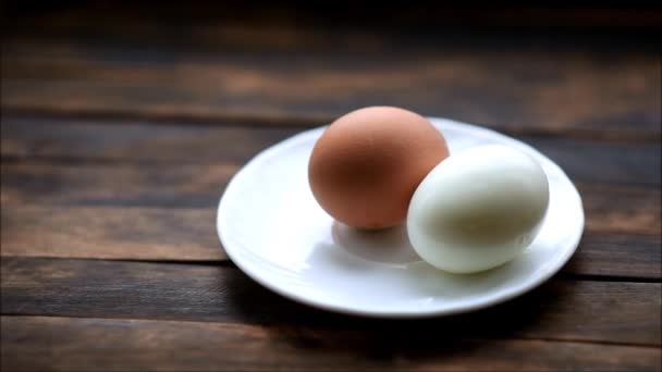 Boiled Eggs Lie White Plate Them Goes Steam — Stock Video