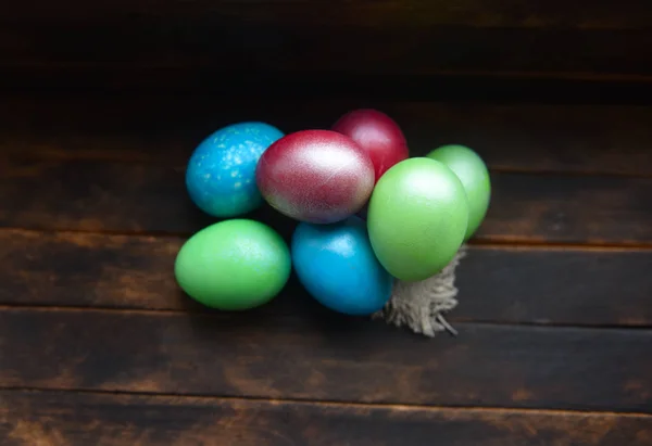 Ovos Páscoa Pintados Fundo Madeira — Fotografia de Stock