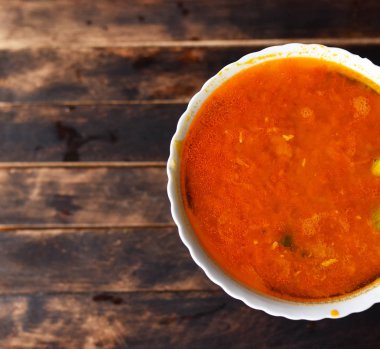 otlar ile geleneksel domates çorbası