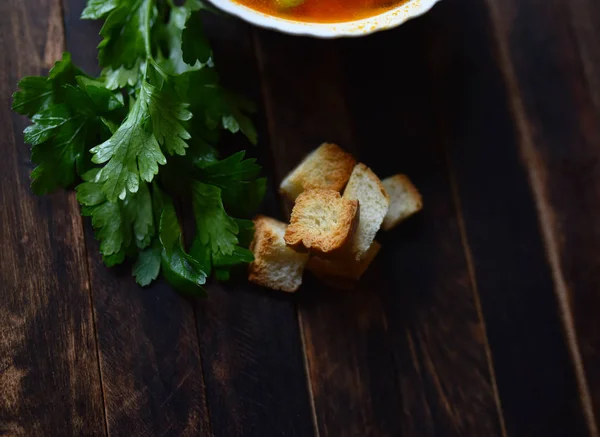 Traditionele Tomatensoep Met Kruiden Croutons — Stockfoto