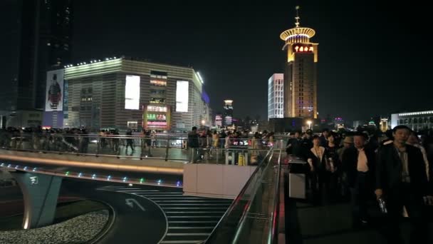 The streets of the night of Shanghai. — Stock Video