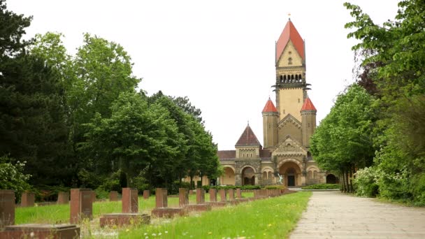 Krematorium Leipzig um lugar de enterro e ardência de pessoas . — Vídeo de Stock