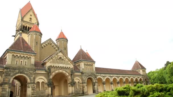 Krematorium Leipzig un lugar para el entierro y la quema de personas . — Vídeos de Stock