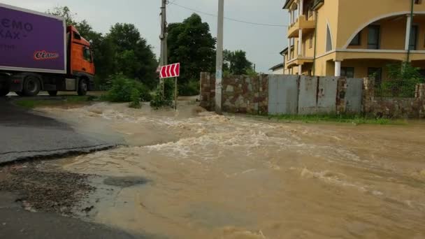 Större naturkatastrofer översvämningar under vatten i hela samhället och översvämningar — Stockvideo