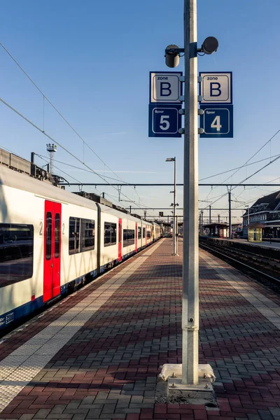 Pendeltåg Plattform Från Aarschot Järnvägsstation Aarschot Vlaams Brabant Flandern Belgien — Stockfoto