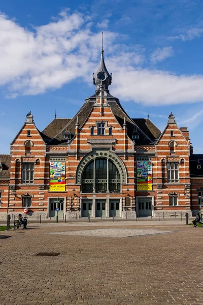 Schaarbeek Brussels Capital Region Belgium March 2019 Πρόσοψη Του Σιδηροδρομικού — Φωτογραφία Αρχείου