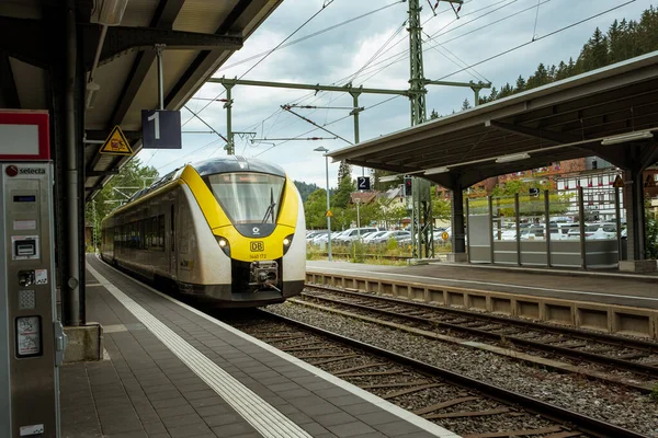 Titisee Neustadt Baden Wurttemberg Germany July 2020 Modern Passenger Train — 图库照片