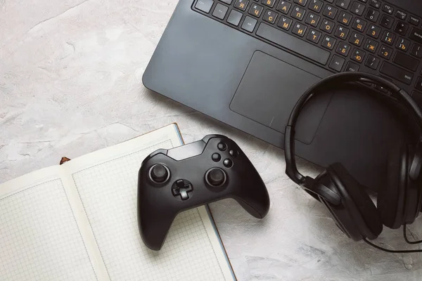 Vue Dessus Gamepad Ordinateur Portable Écouteurs Tasse Avec Café Ordinateur — Photo