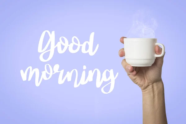 Mannelijke Hand Met Een Witte Kop Met Warme Koffie Thee — Stockfoto