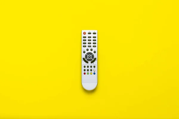 Control Remoto Gris Sobre Fondo Amarillo Concepto Televisión Películas Programas — Foto de Stock