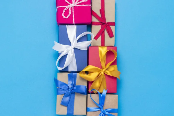 Beaucoup Coffrets Cadeaux Sur Fond Bleu Concept Vacances Nouvel Noël — Photo