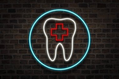 Diş, neon bir tuğla duvar arka plan üzerinde oturum açın. Diş Kliniği kavramı, ilk yardım