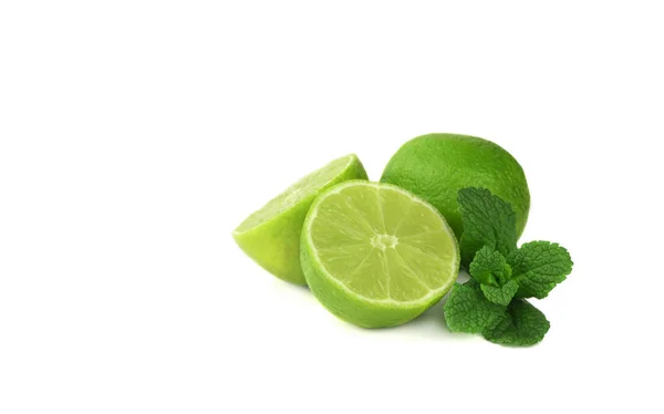 Limoen Citrus fruit met muntblad — Stockfoto