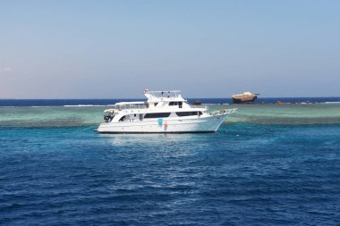 Mısır 'da yat gemi beyaz deniz kırmızı