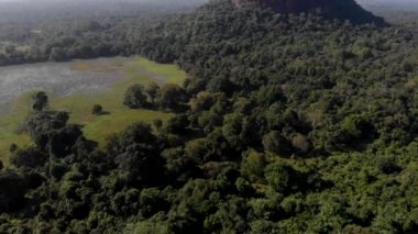 Sri gecikme şafak üstten görünüm Sigiriya aslan Rock Mount.