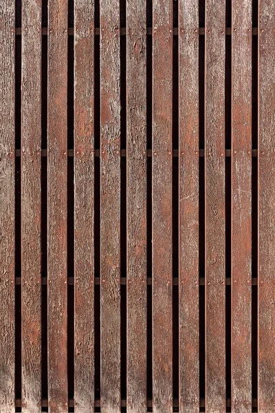 剥離塗料でテクスチャーアンティーク素朴な垂直板は、古い錆びた爪で釘付けされています。クリエイティブトレンディモダンなテクスチャの背景. — ストック写真