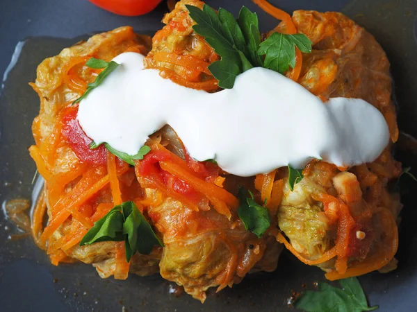 Kohlrouladen Mit Fleisch Reis Und Gemüse Gefüllte Pekinger Kohlblätter Mit — Stockfoto