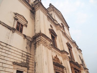 Bom Jesus Bazilikası 'na yakın eski Goa' daki kilise binanın bir parçası.