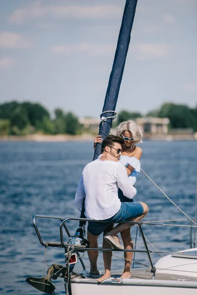 Beautiful Happy Young Couple Sunglasses Sitting Hugging Yacht — Stock Photo, Image