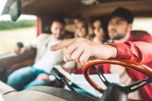 Close Shot Driver Pointing Forward While Sitting Car Friends — Stock Photo, Image