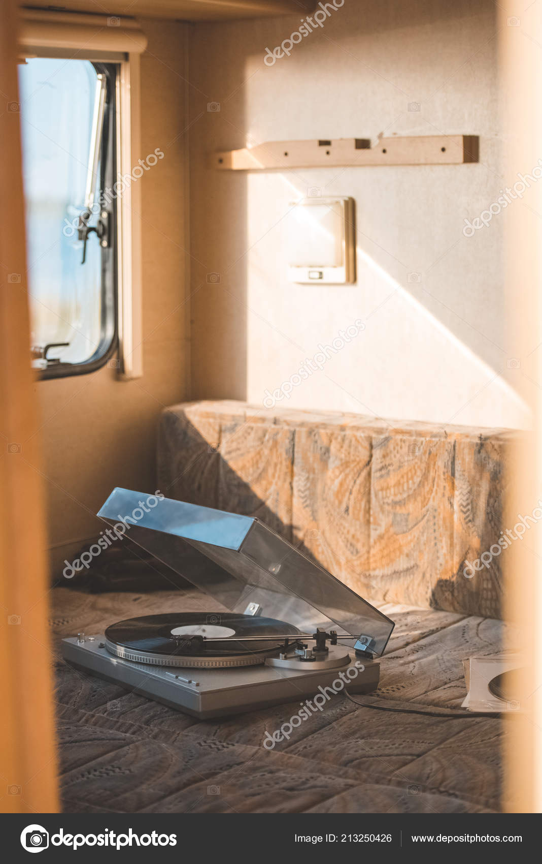 Vintage Vinyl Player Record Campervan Sunlight Free Stock Photo