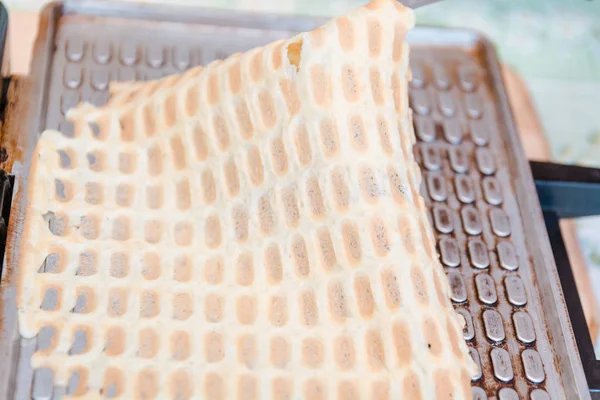 Deeg Voor Wafels Productie Van Deeg Voor Wafels Ingrediënten Voor — Stockfoto