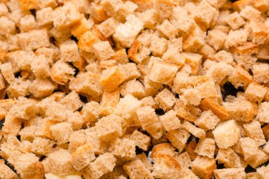 Tahıl kruton kapatın. Kuru ekmek dilimleri. Kraker yakın çekim.