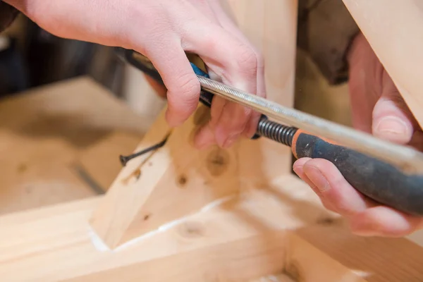 Die Holzteile Zusammenkleben Mit Kleber Befestigen Tischler Werkzeug Zum Verkleben — Stockfoto