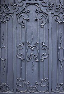 Metal kapı Ferforje süsler ile bükülmüş