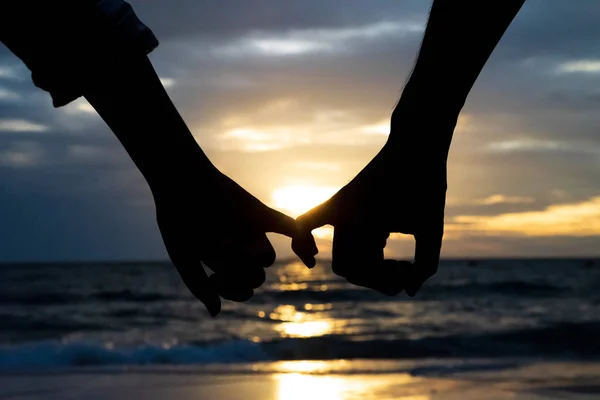 Symbols Love Silhouette Couple Man Woman Hand Holding Together Sea — Stock Photo, Image