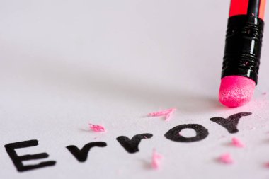 Word hata hata ortadan kaldırarak bir kauçuk kavramı ile silmek, hata yok. bir 