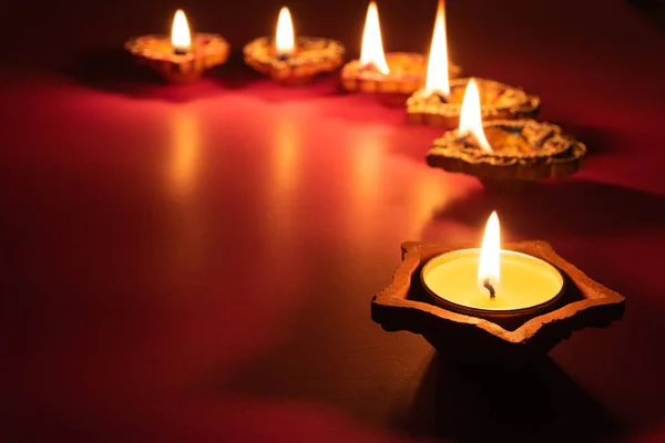 Feliz Diwali Clay Diya Lámparas Encendidas Durante Dipavali Festival Hindú — Foto de Stock