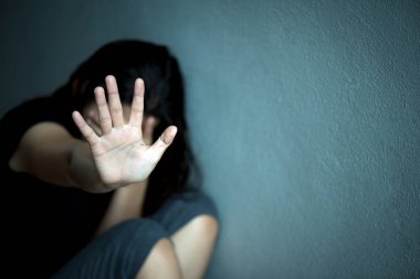 Kadın el işaret şiddet, insan hakları günü konsantrasyon kötüye durdurmak için