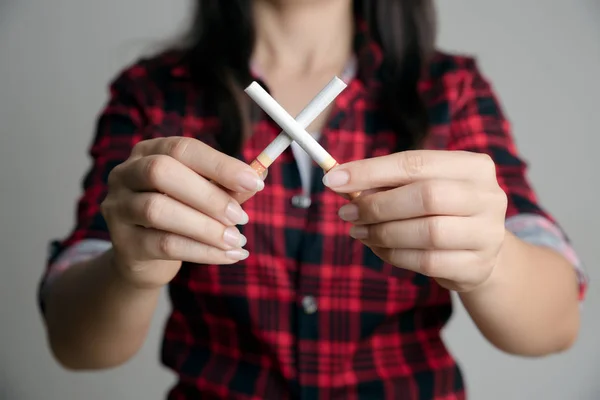 World No Tobacco Day, May 31. STOP Smoking. Close up woman hand — Stock Photo, Image