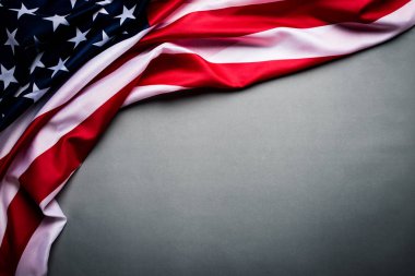 Gri arka plan üzerinde Amerika Birleşik Devletleri Bayrağı üst görünümü. Bağımsızlık Günü Abd, Anıt.
